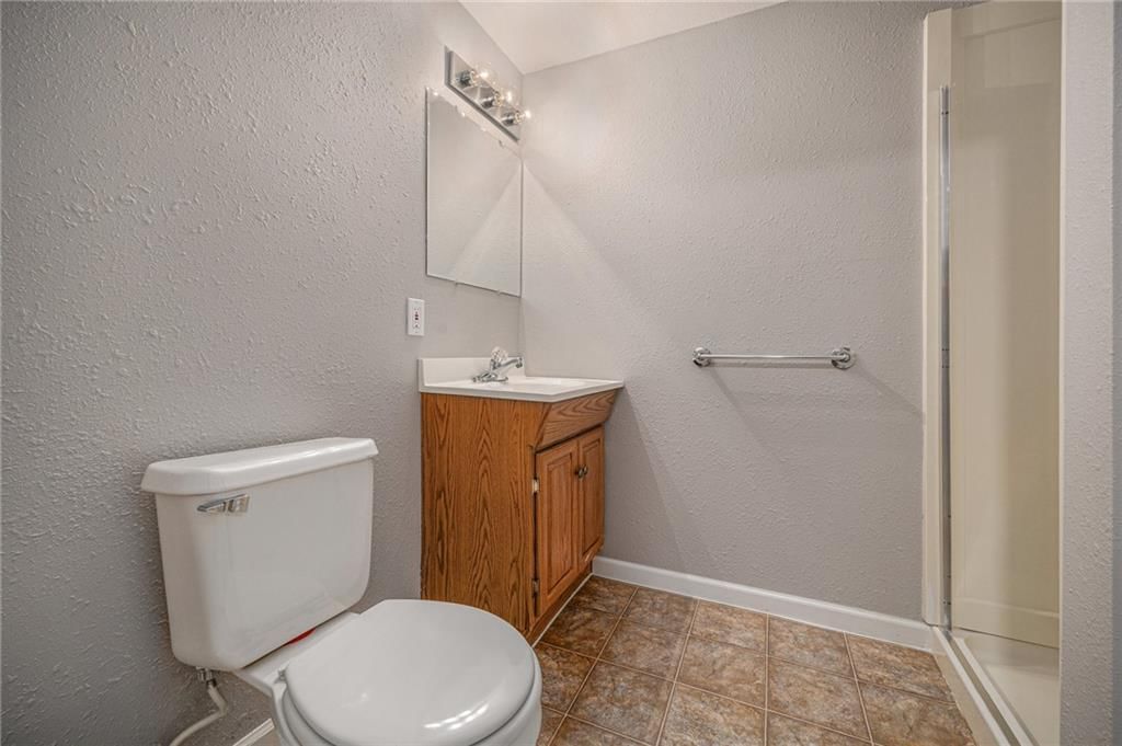 6810 N Euclid Avenue — photo 20