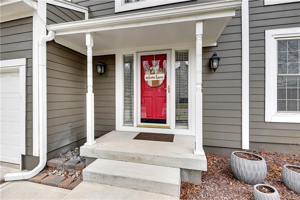 18310 W 116th Street — photo 2