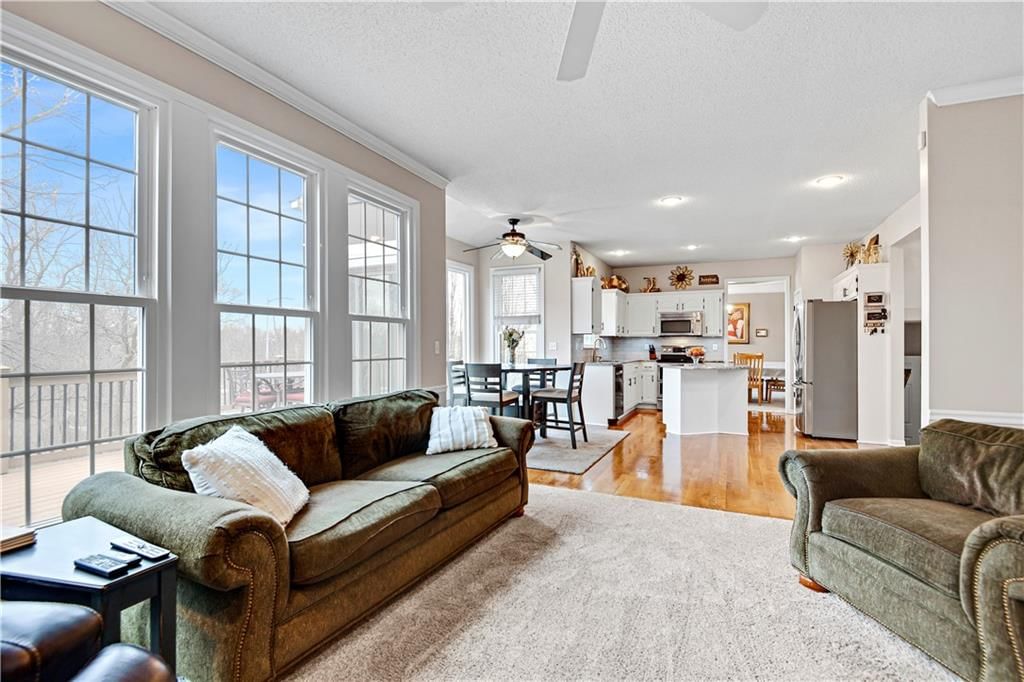 18310 W 116th Street — photo 11