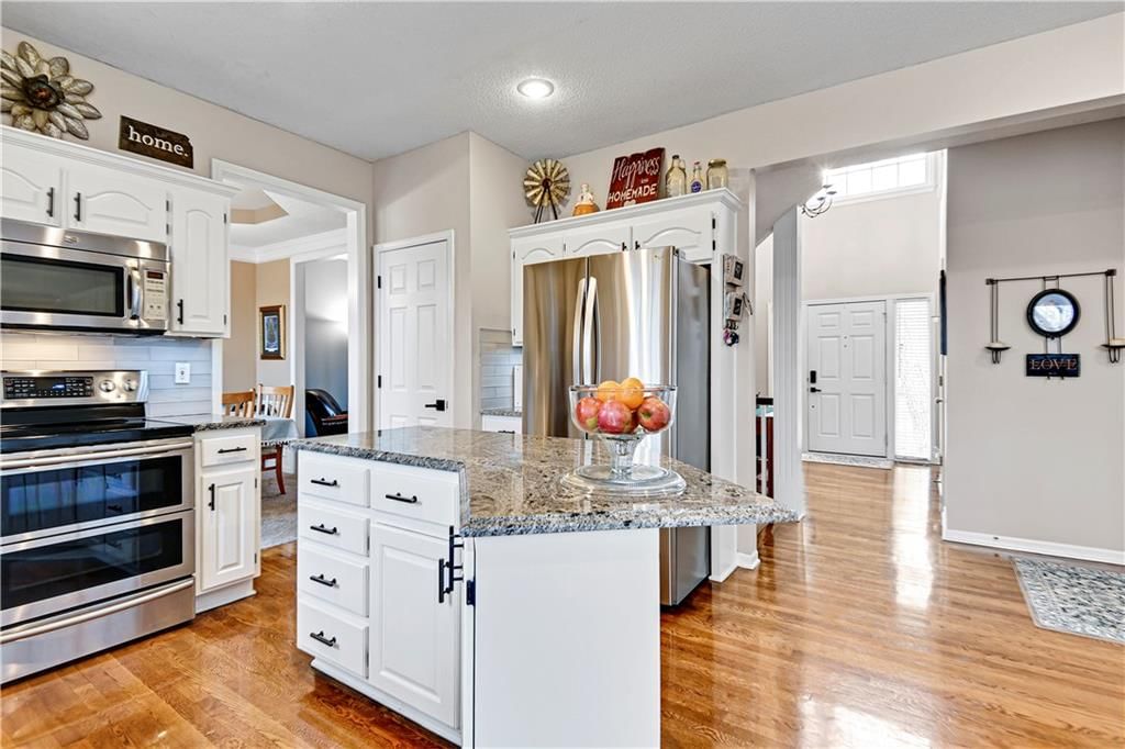 18310 W 116th Street — photo 7