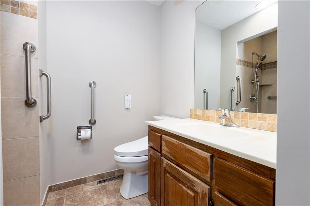 7216 Mastin Street — photo 18