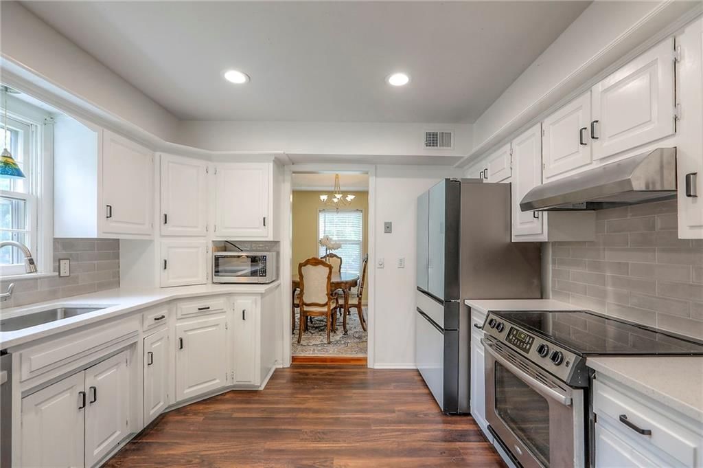 3512 NW Lake Drive — photo 16
