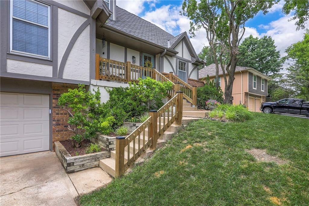 3512 NW Lake Drive — photo 4