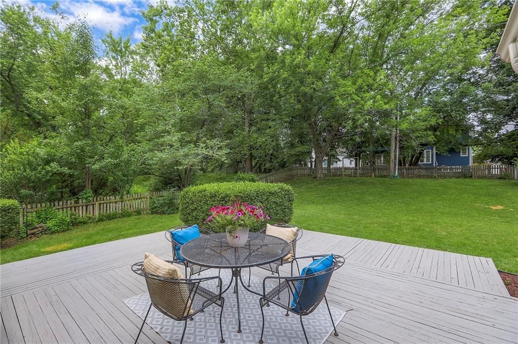 3512 NW Lake Drive — photo 39