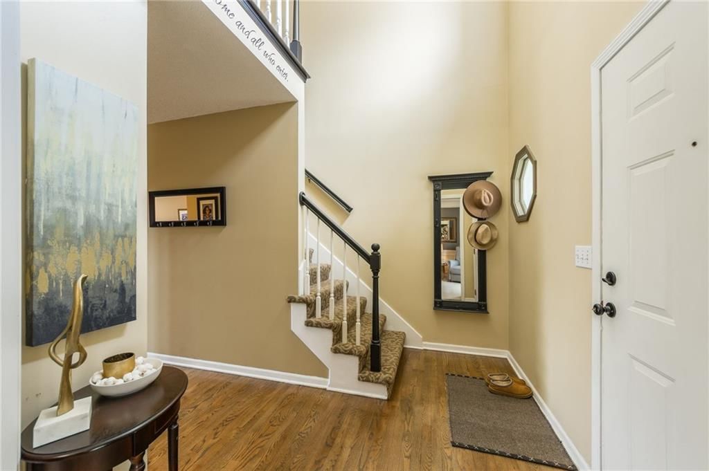 519 Northpoint Avenue — photo 3