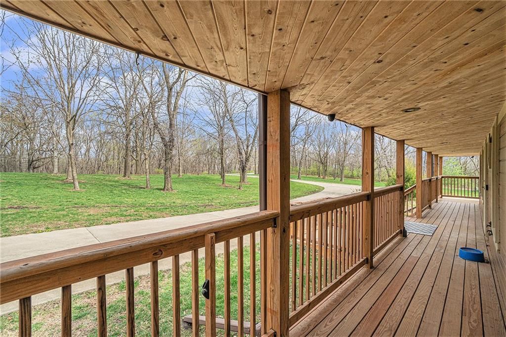4623 Whispering Oaks Lane — photo 11