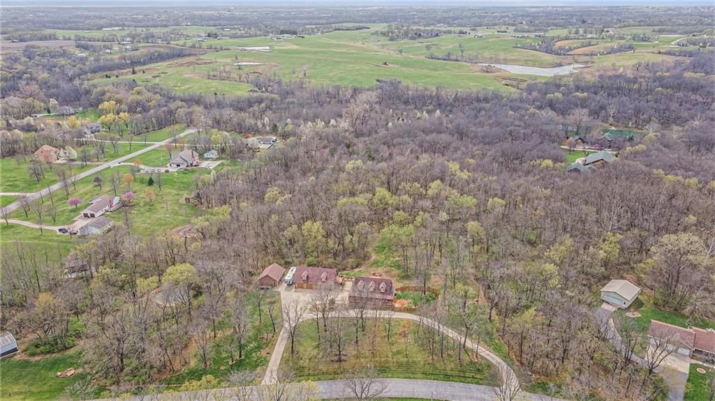 4623 Whispering Oaks Lane — photo 49