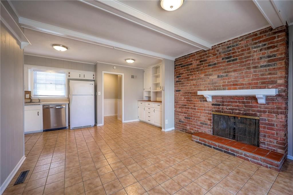 8322 Broadmoor Street — photo 8