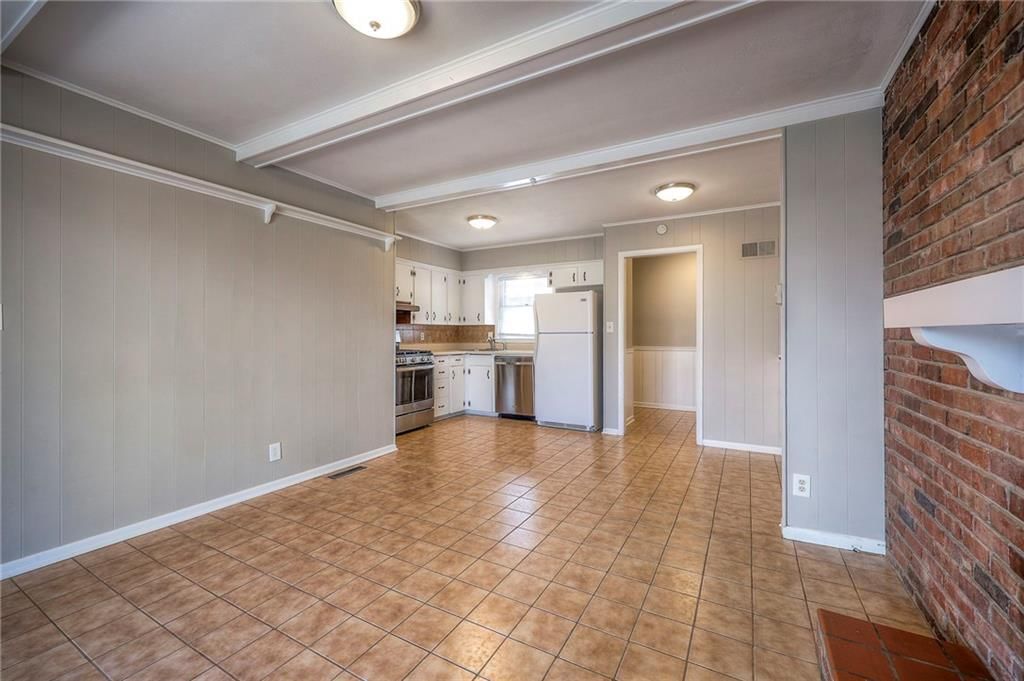 8322 Broadmoor Street — photo 10