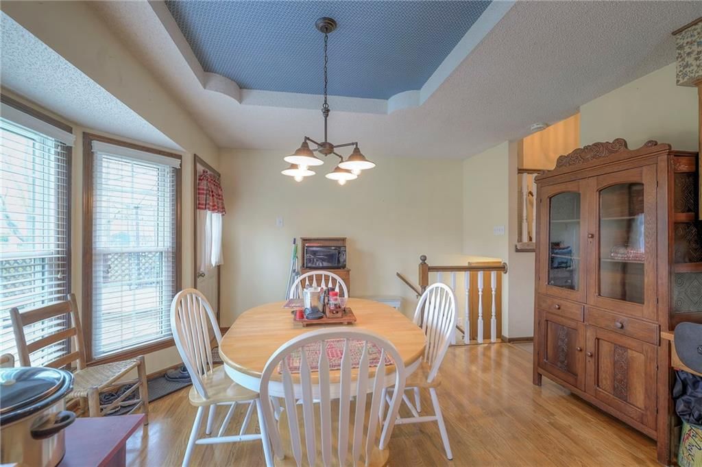 704 Sivley Street — photo 25