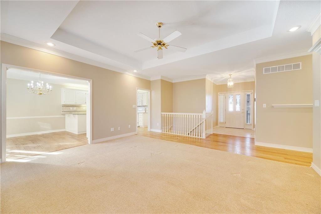2817 Viro Avenue — photo 3
