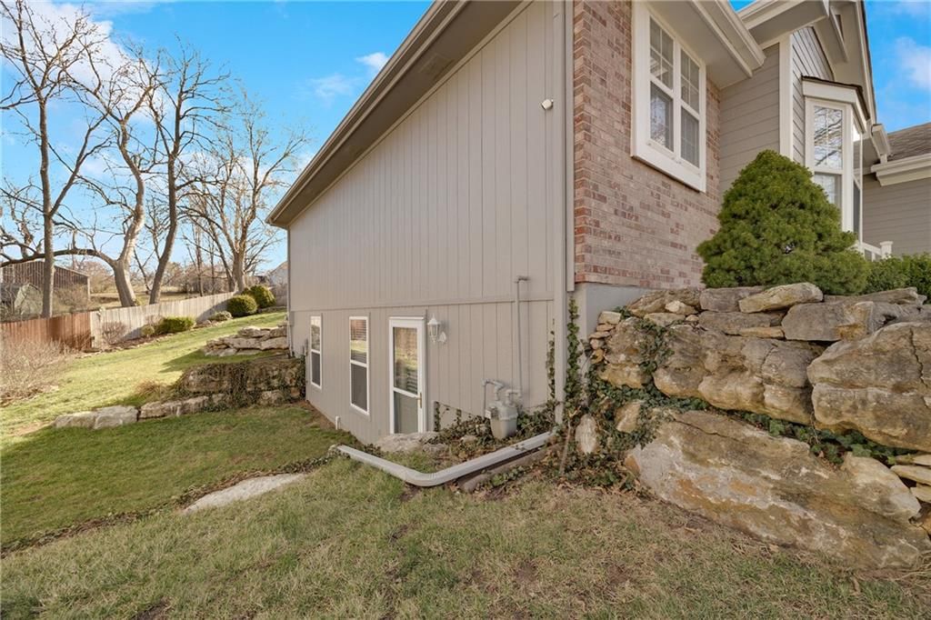 2817 Viro Avenue — photo 34