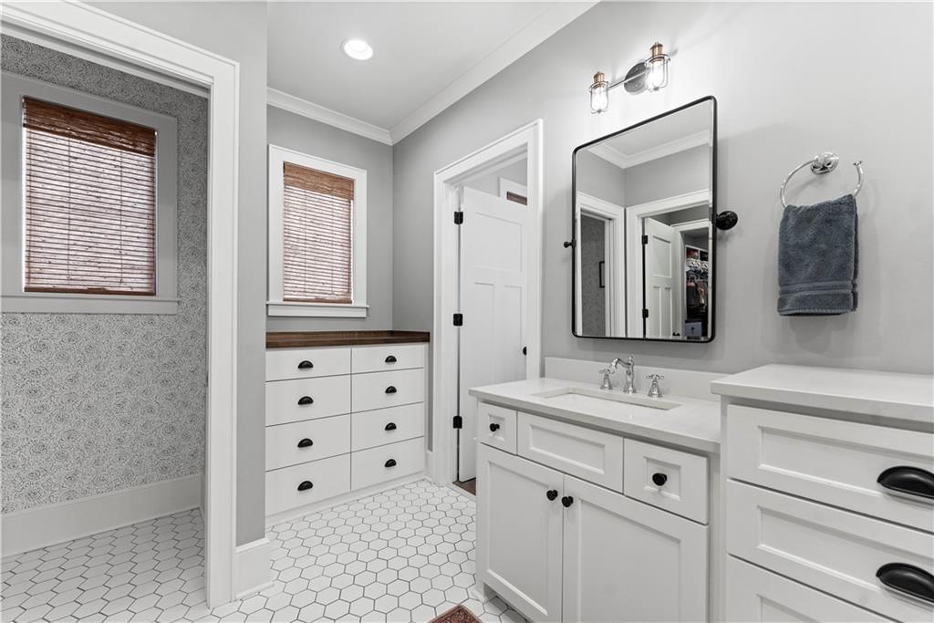4705 W 69th Street — photo 26