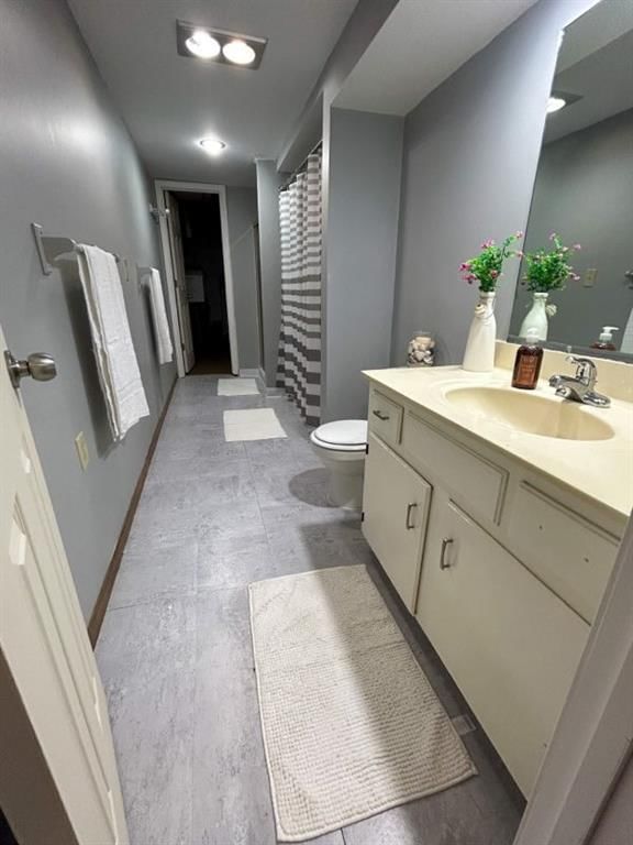 408 NW Manor Drive — photo 15