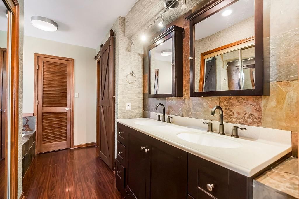 11604 Grant Drive — photo 13