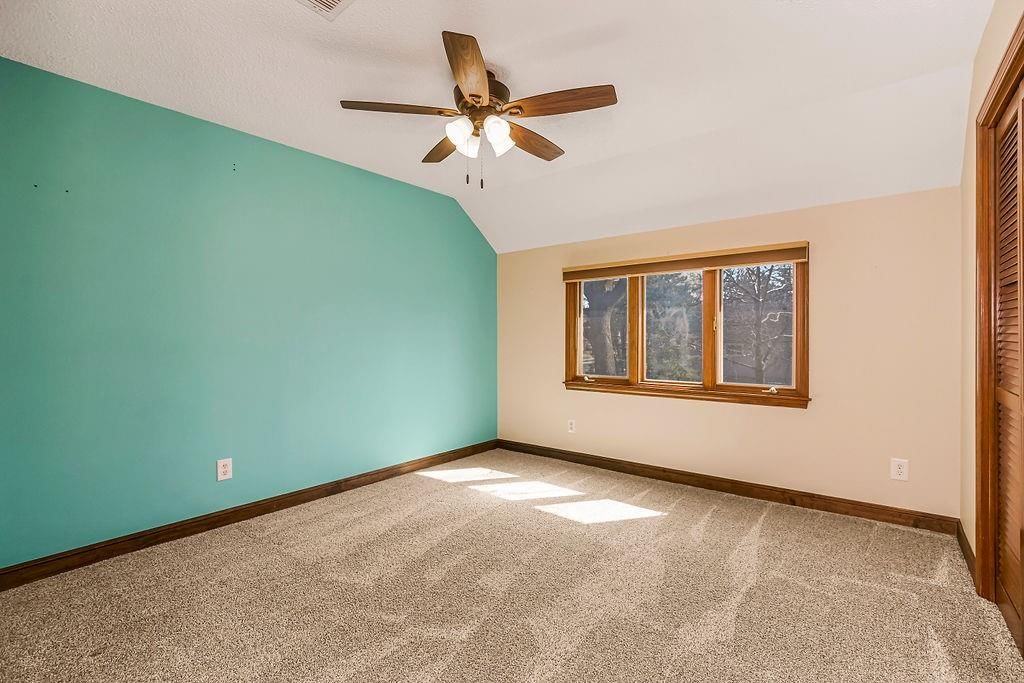 11604 Grant Drive — photo 15