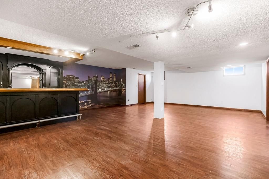 11604 Grant Drive — photo 23