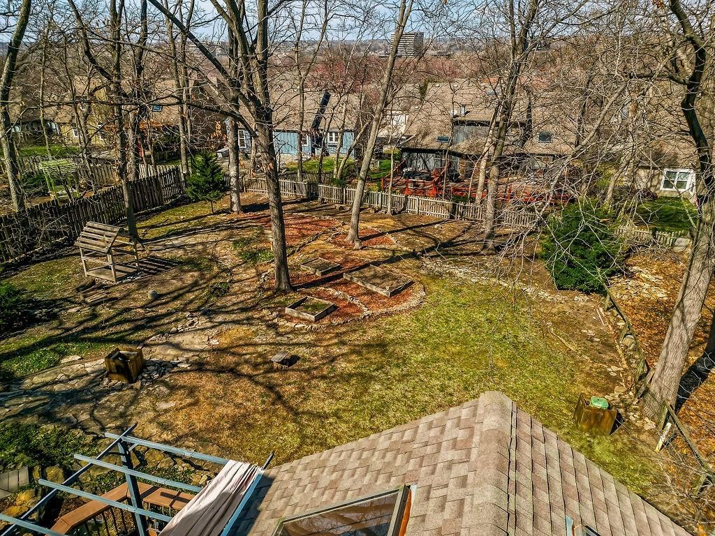 11604 Grant Drive — photo 34