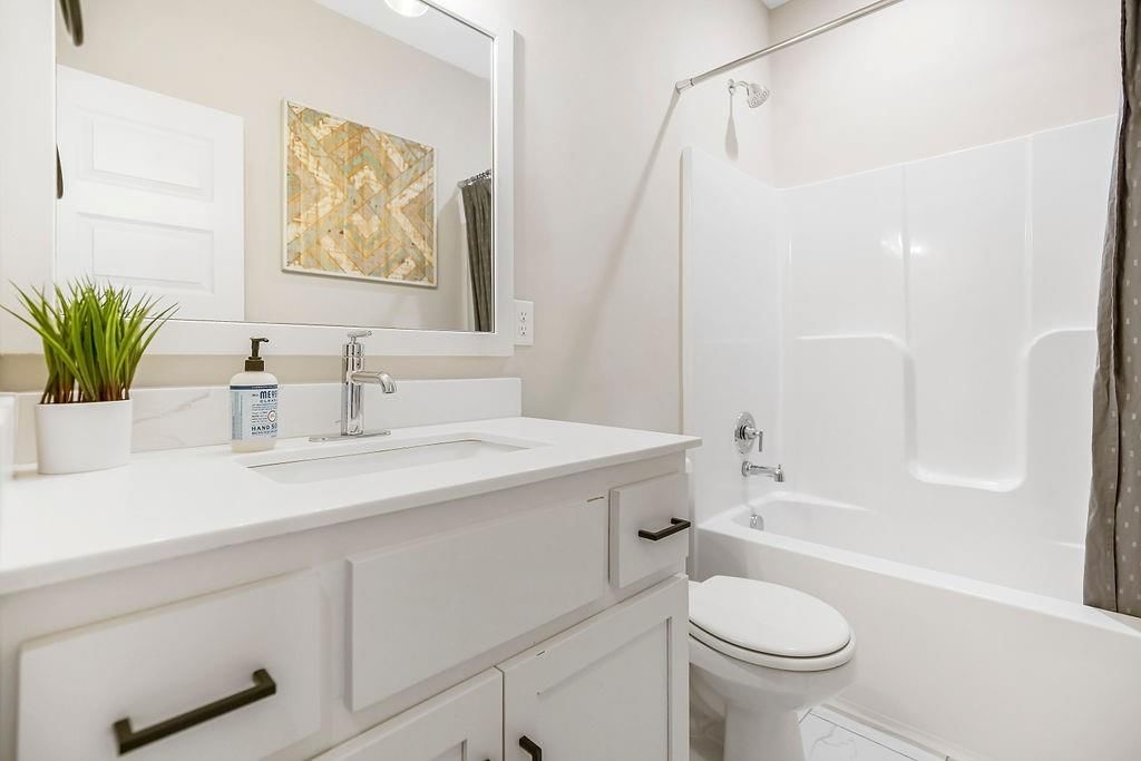 8117 SE Holly Drive — photo 20