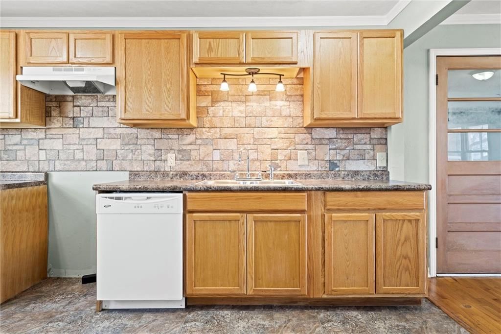 410 S High Street — photo 15