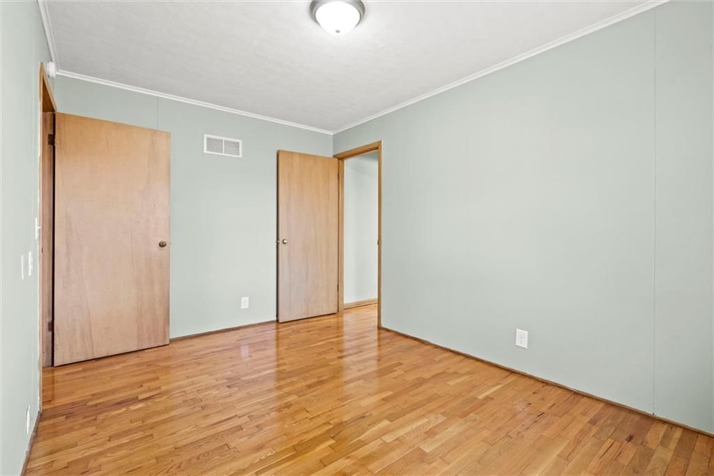 410 S High Street — photo 17