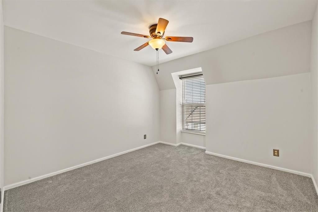 5713 Metcalf Court — photo 10