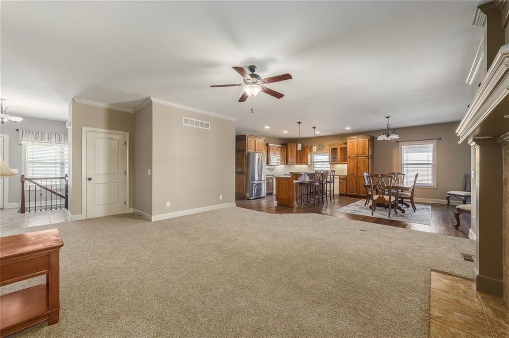 1903 Prairie Grass Drive — photo 8
