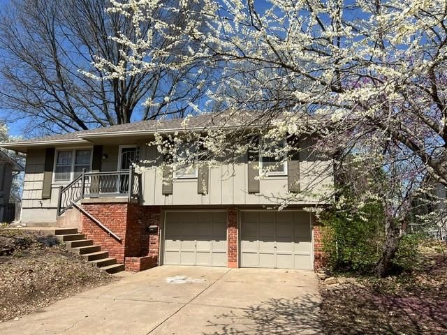 8908 E 90th Terrace — photo 3