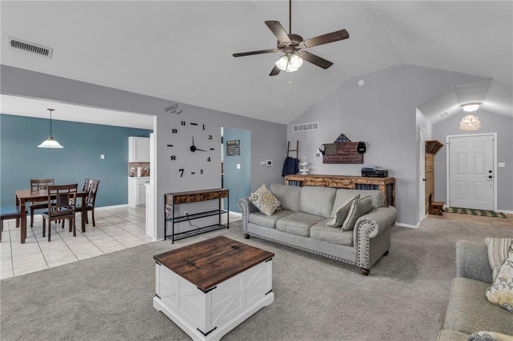 2639 Stratton Drive — photo 5