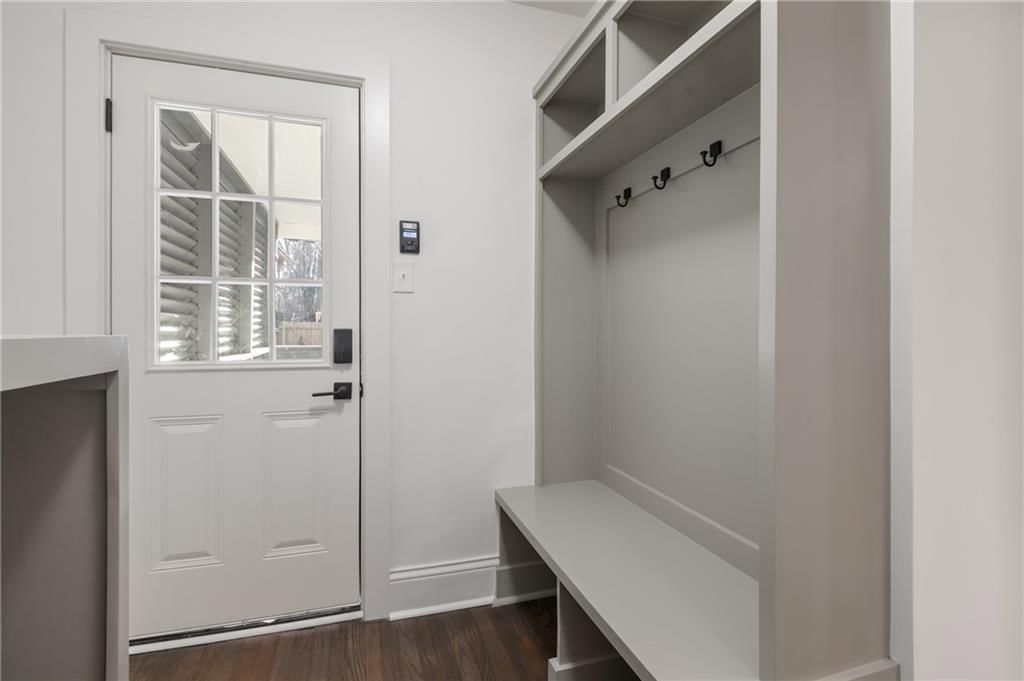 5707 Charlotte Street — photo 17