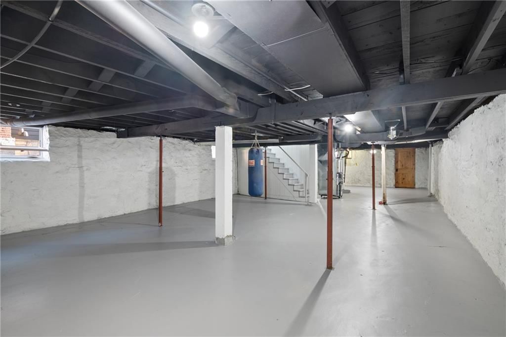 5707 Charlotte Street — photo 32