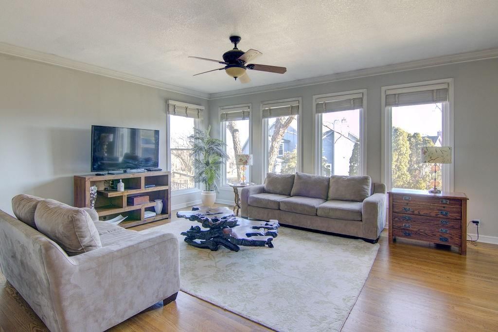 8916 W 148th Street — photo 3
