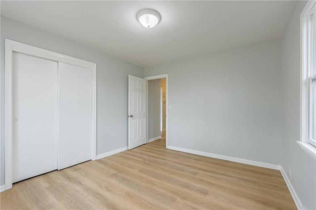 5804 Hedges Avenue — photo 15