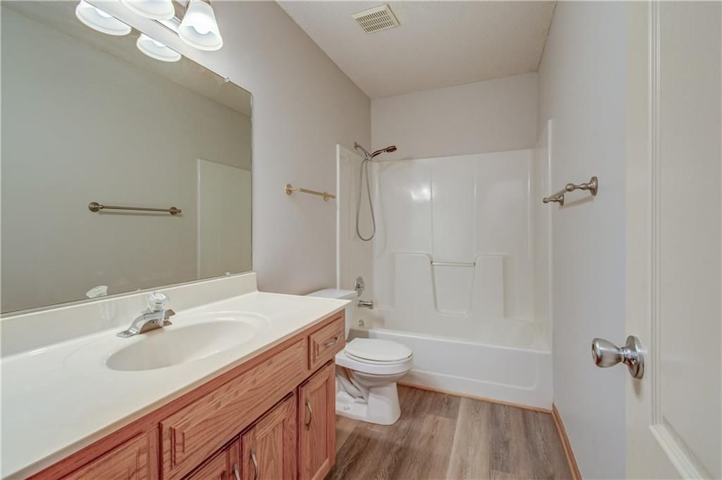 1020 SE Country Lane — photo 17