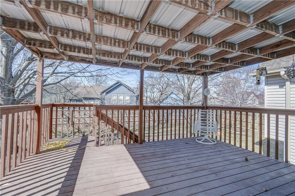 1020 SE Country Lane — photo 21