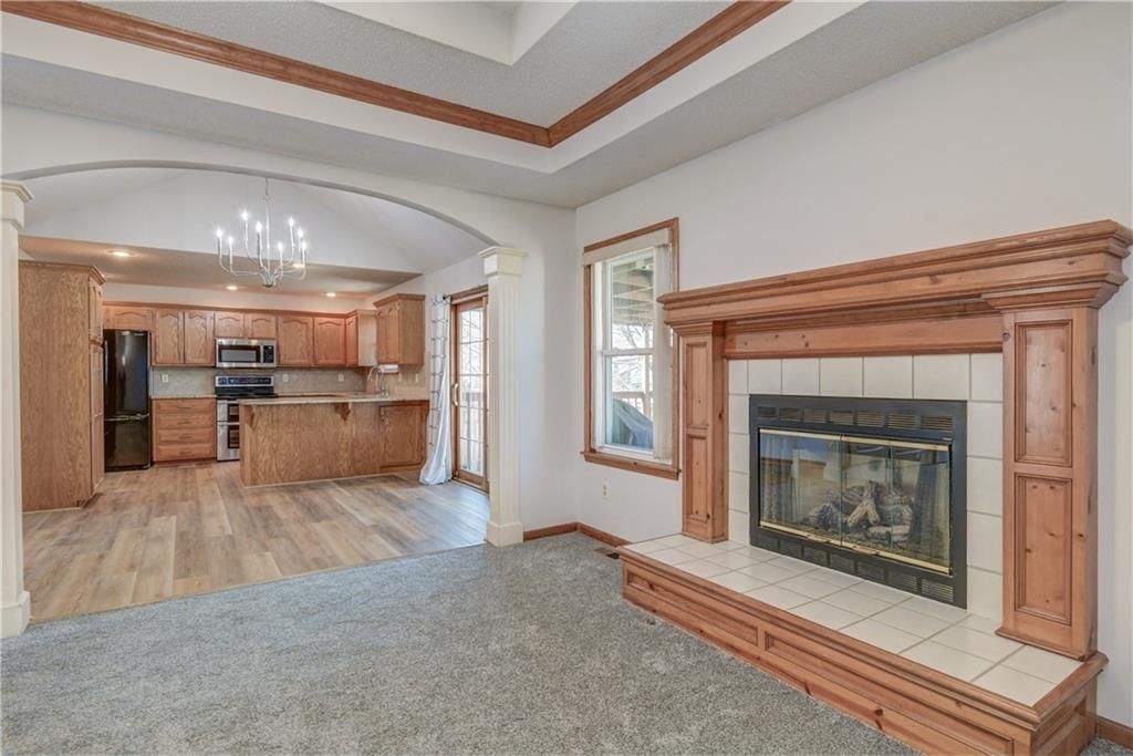 1020 SE Country Lane — photo 9