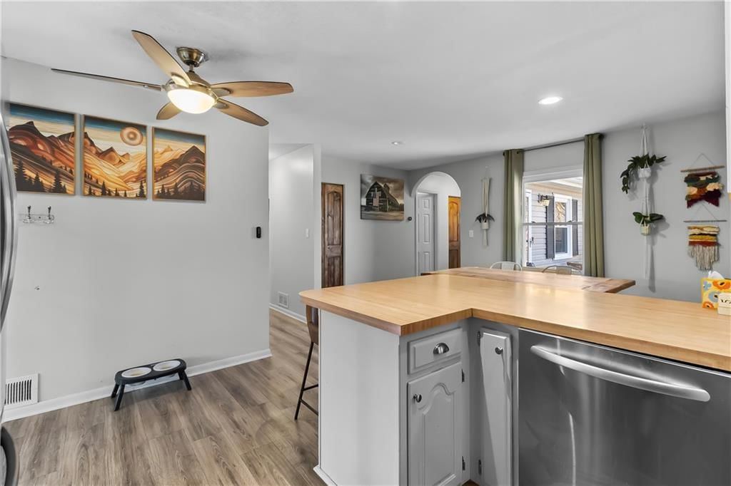 7435 Oak Drive — photo 16