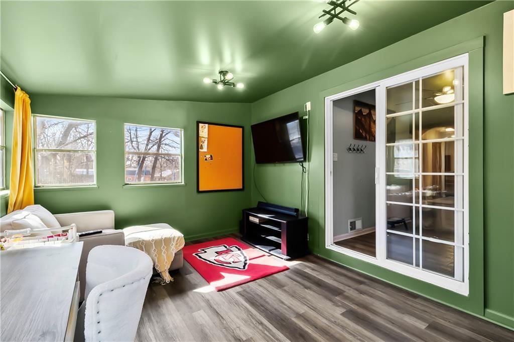 7435 Oak Drive — photo 21