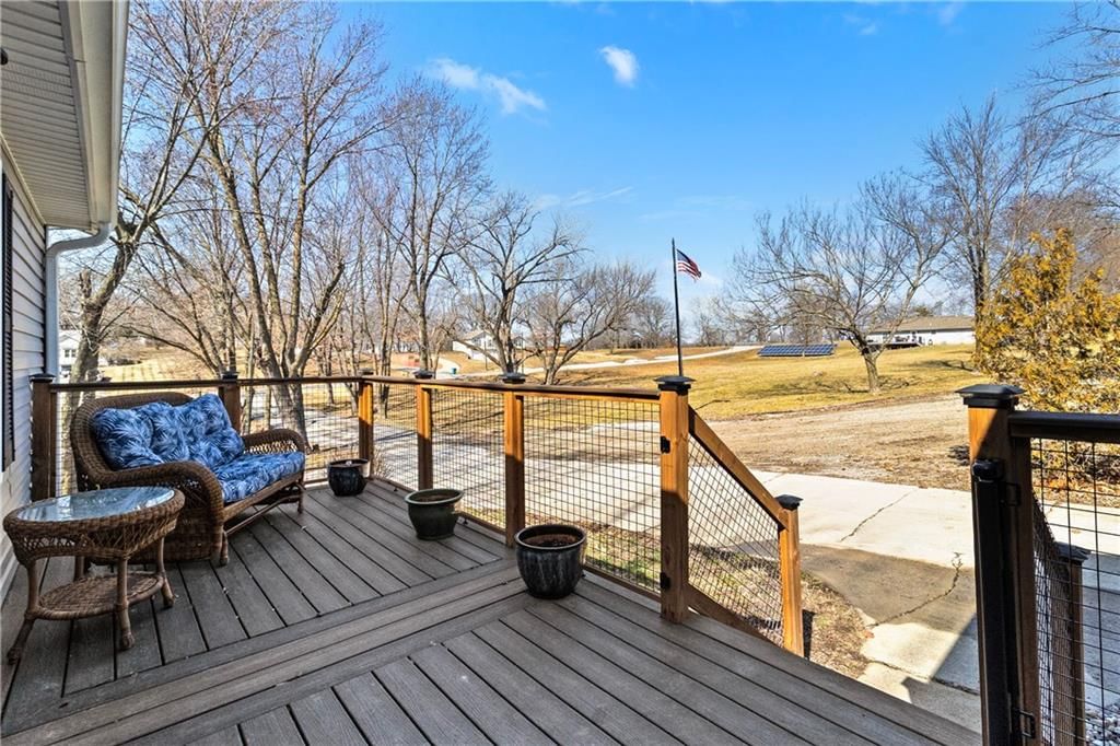 7435 Oak Drive — photo 4
