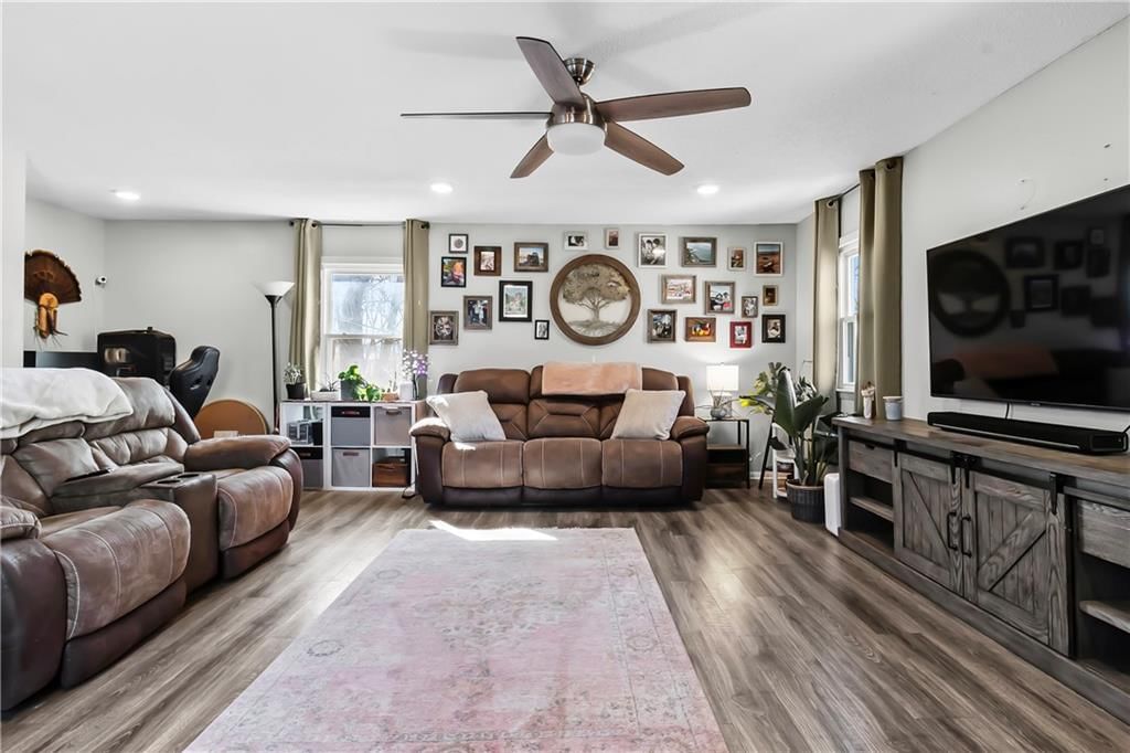 7435 Oak Drive — photo 5