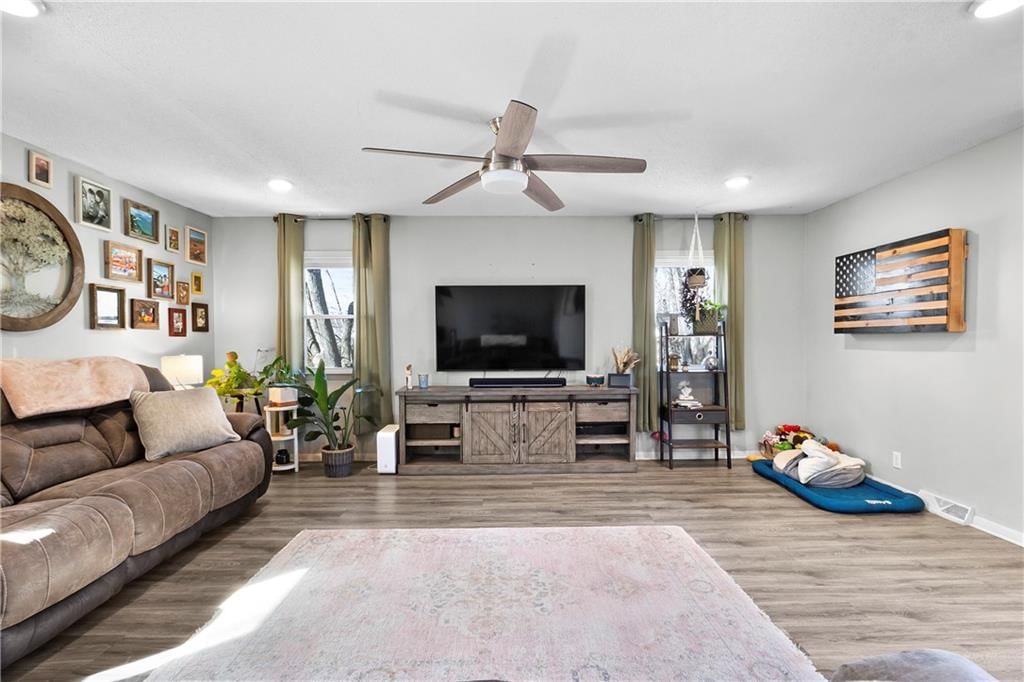 7435 Oak Drive — photo 6
