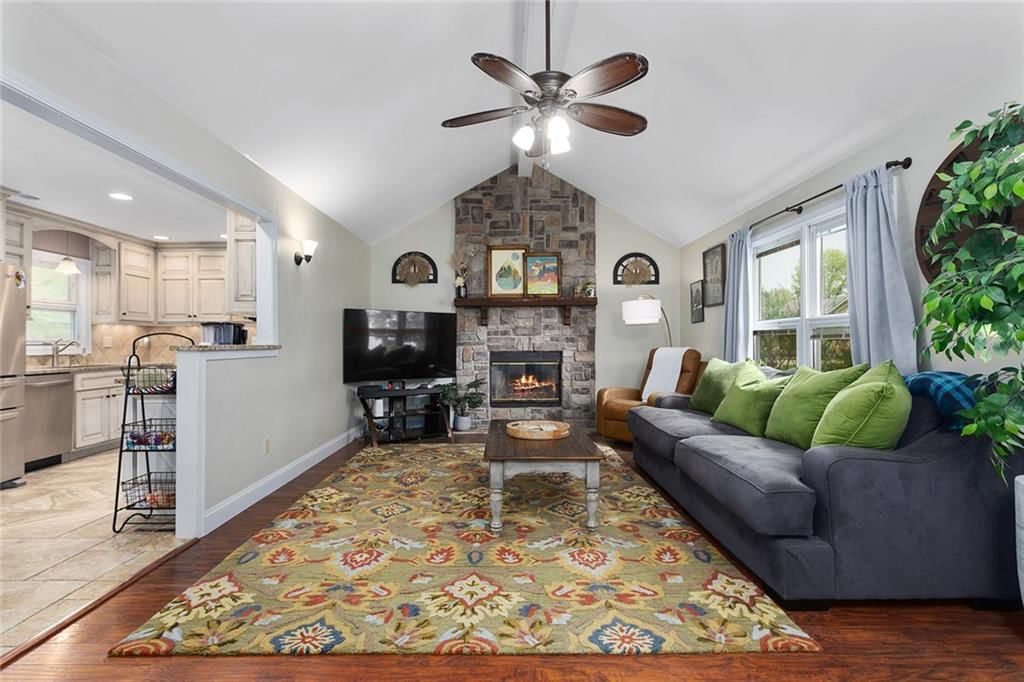 510 Fox Trail Drive — photo 3