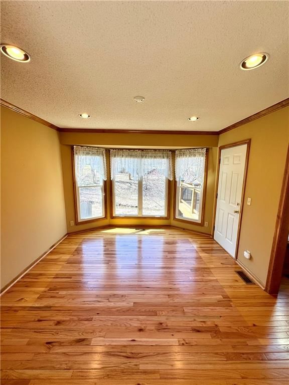 17513 W 113TH Street — photo 6
