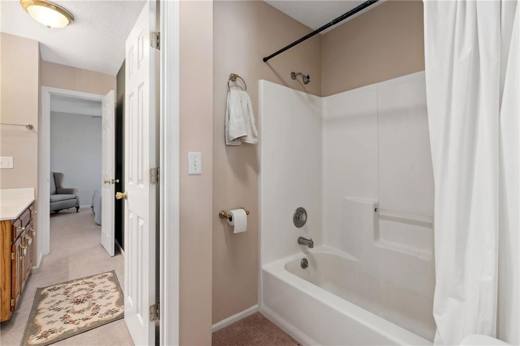 22935 Interurban Road — photo 23
