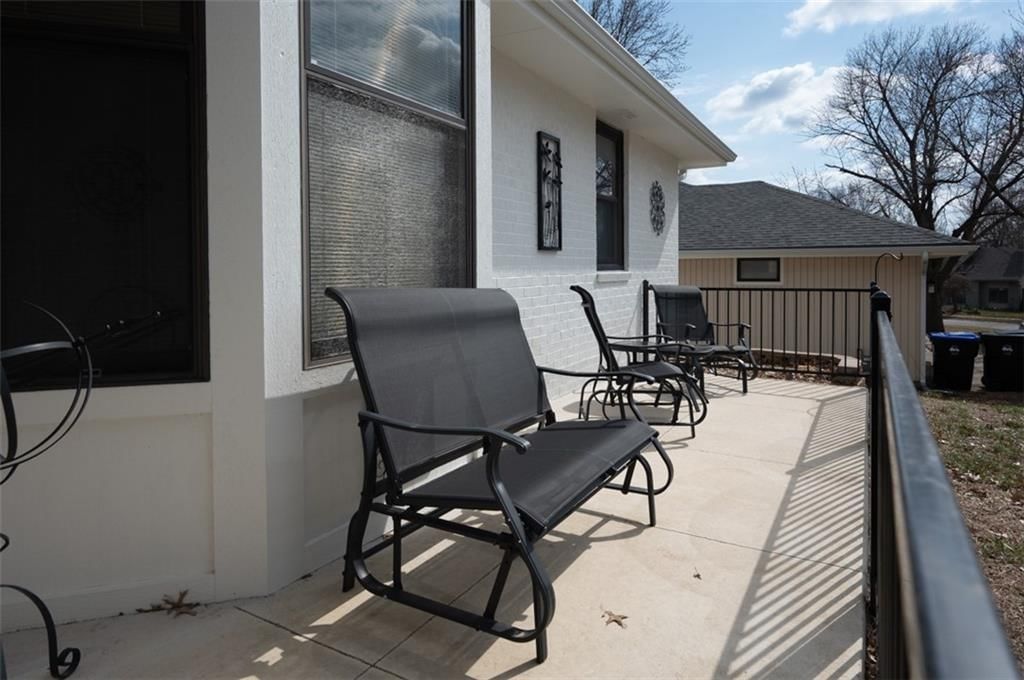 2730 SW Gainsboro Road — photo 43