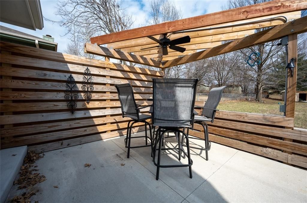 2730 SW Gainsboro Road — photo 10