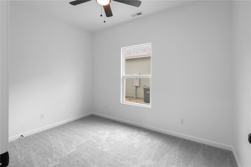 900 Chestnut Street — photo 16