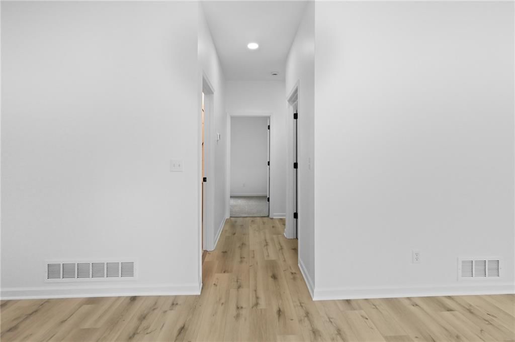 900 Chestnut Street — photo 17