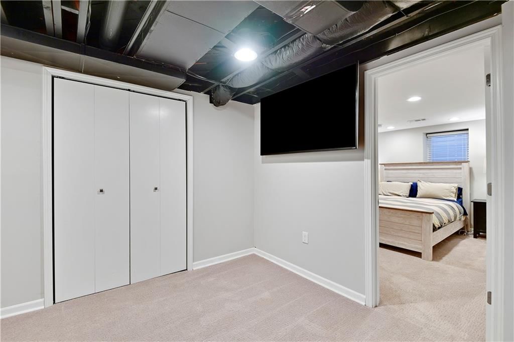 4900 Howe Drive — photo 25