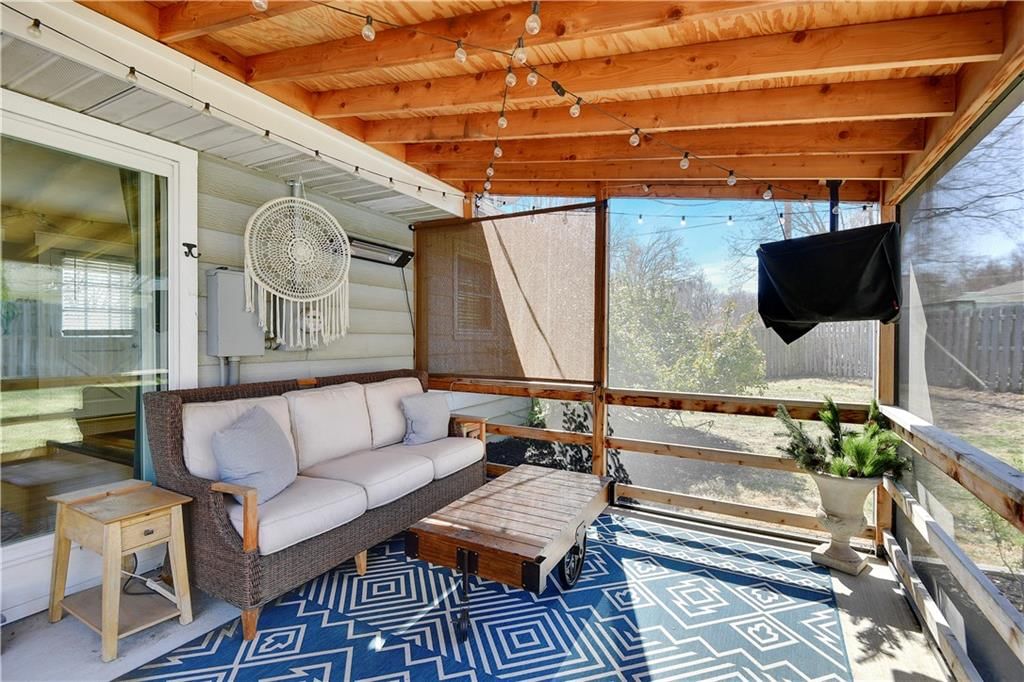 4900 Howe Drive — photo 27